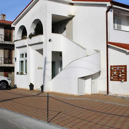 Apartmani B&S Barbat na Rabu Exteriér fotografie