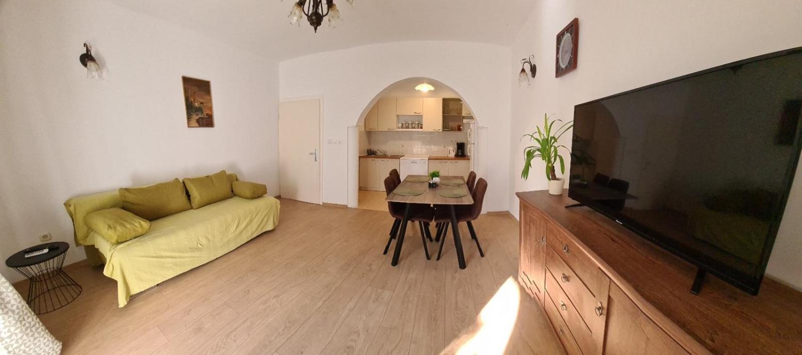 Apartmani B&S Barbat na Rabu Exteriér fotografie